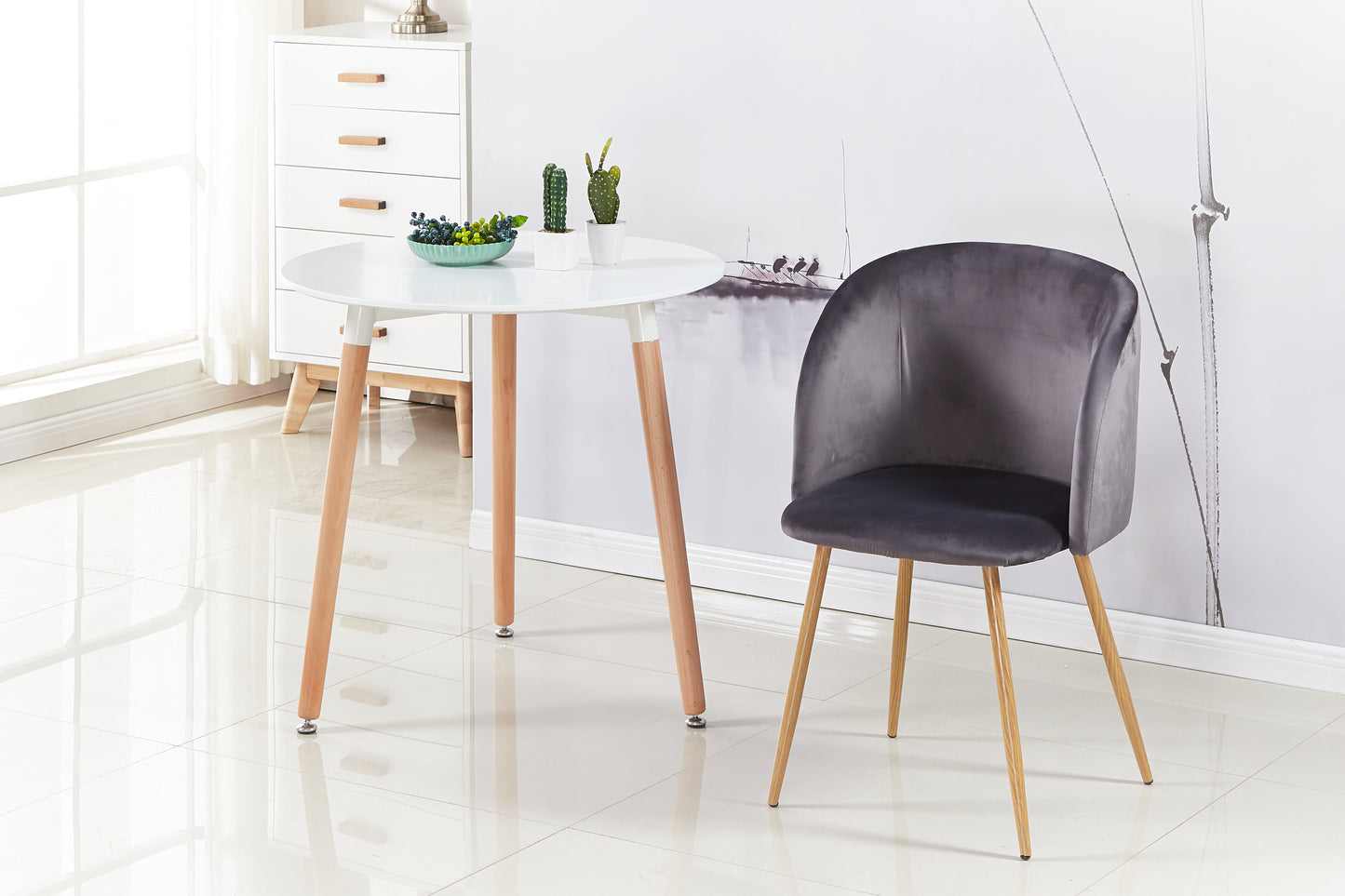 ALOE Velvet Iron Leg Chair-Grey
