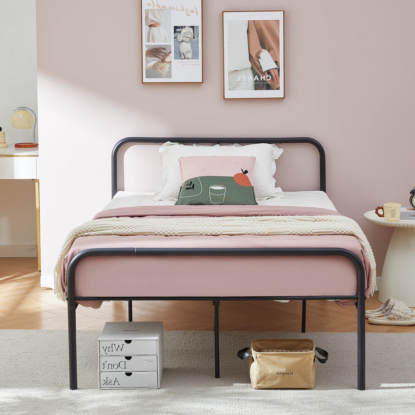 MILO Small Double Metal Bed 123*197cm - Black