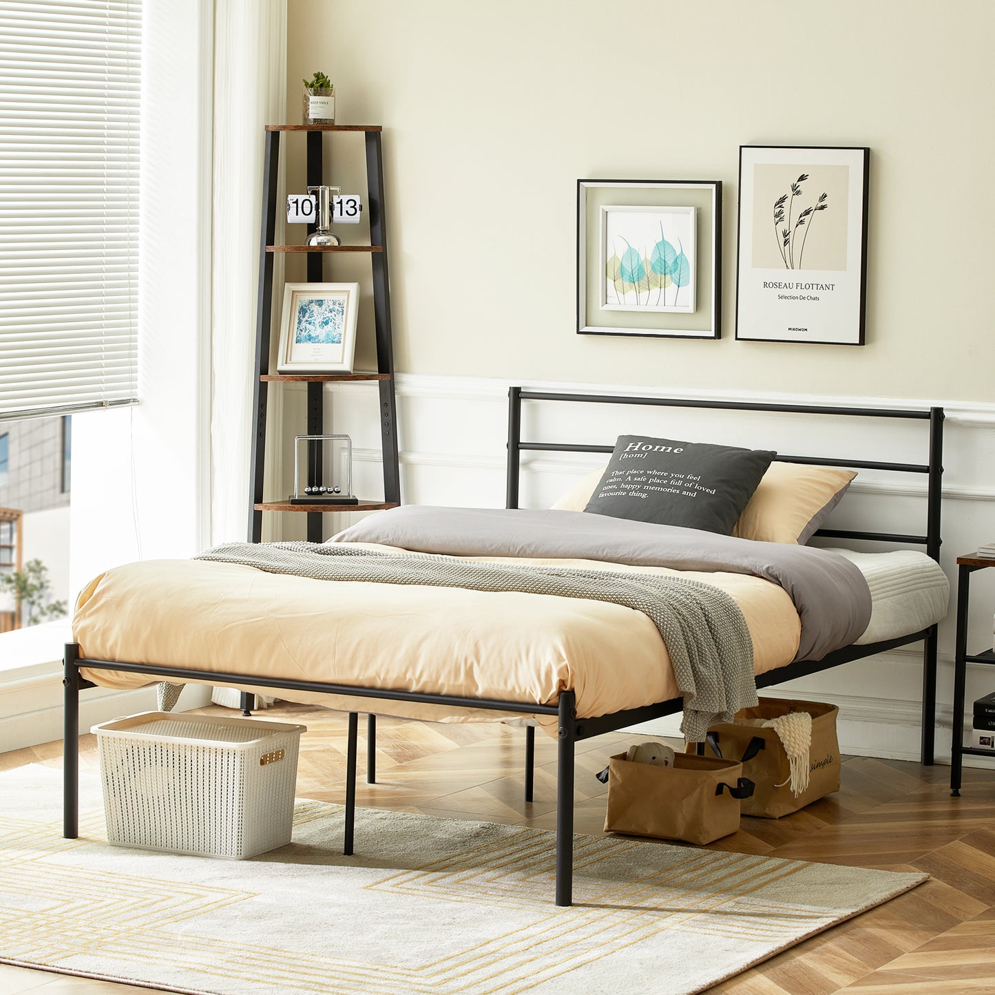 RACE Small Double Metal Bed 123*197cm - Black