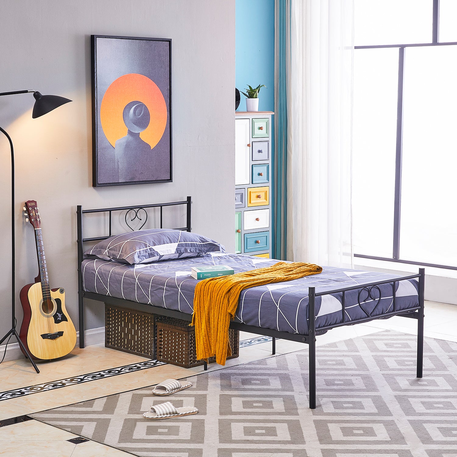 Heart-shaped Single/Double Metal Bed 94 * 196 cm/143 * 196 cm - Black