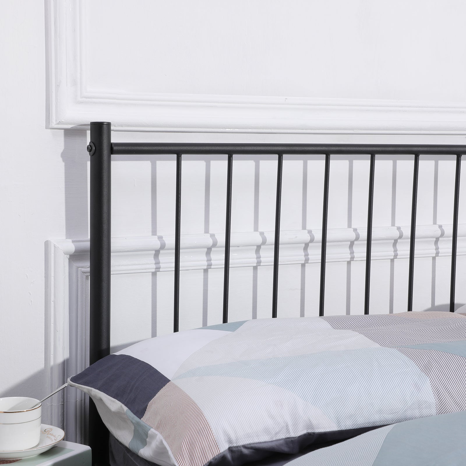 KESSIE Single/Double Metal Bed 123 * 196 cm - Black