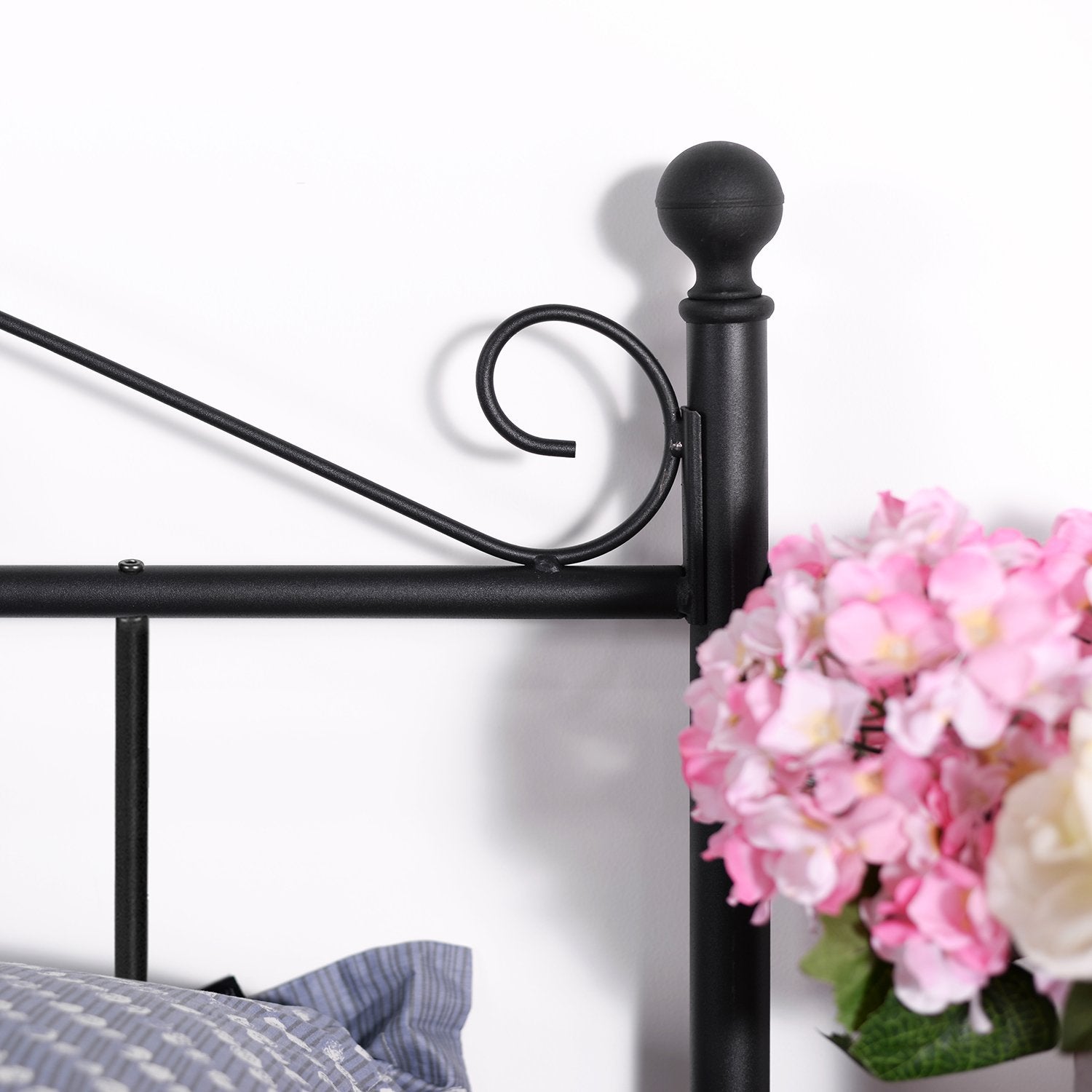 TIKI Single/Double Metal Bed 94 * 196 cm/143 * 196 cm - Black/White